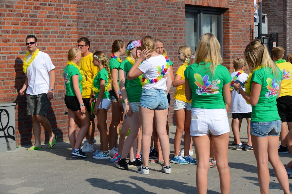 ../Images/Zomercarnaval Noordwijkerhout 2016 025.jpg